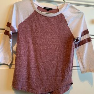 Aeropostale ambiance baseball tee